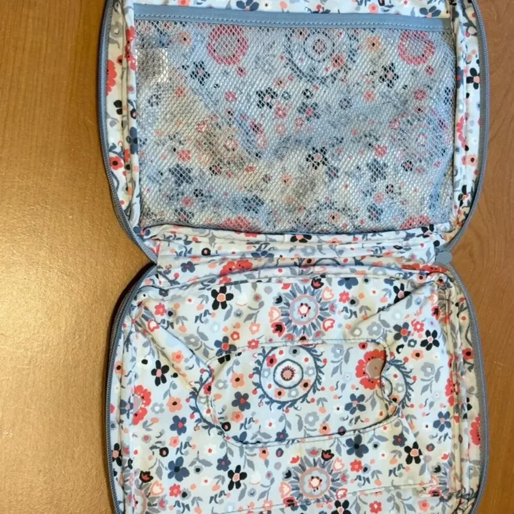 Vera Bradley diaper wipes holder bag blue gray NWT